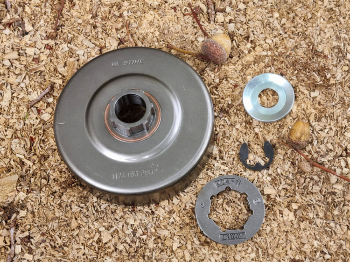 11240072500 Stihl Rim and Sprocket .404 x7 tooth