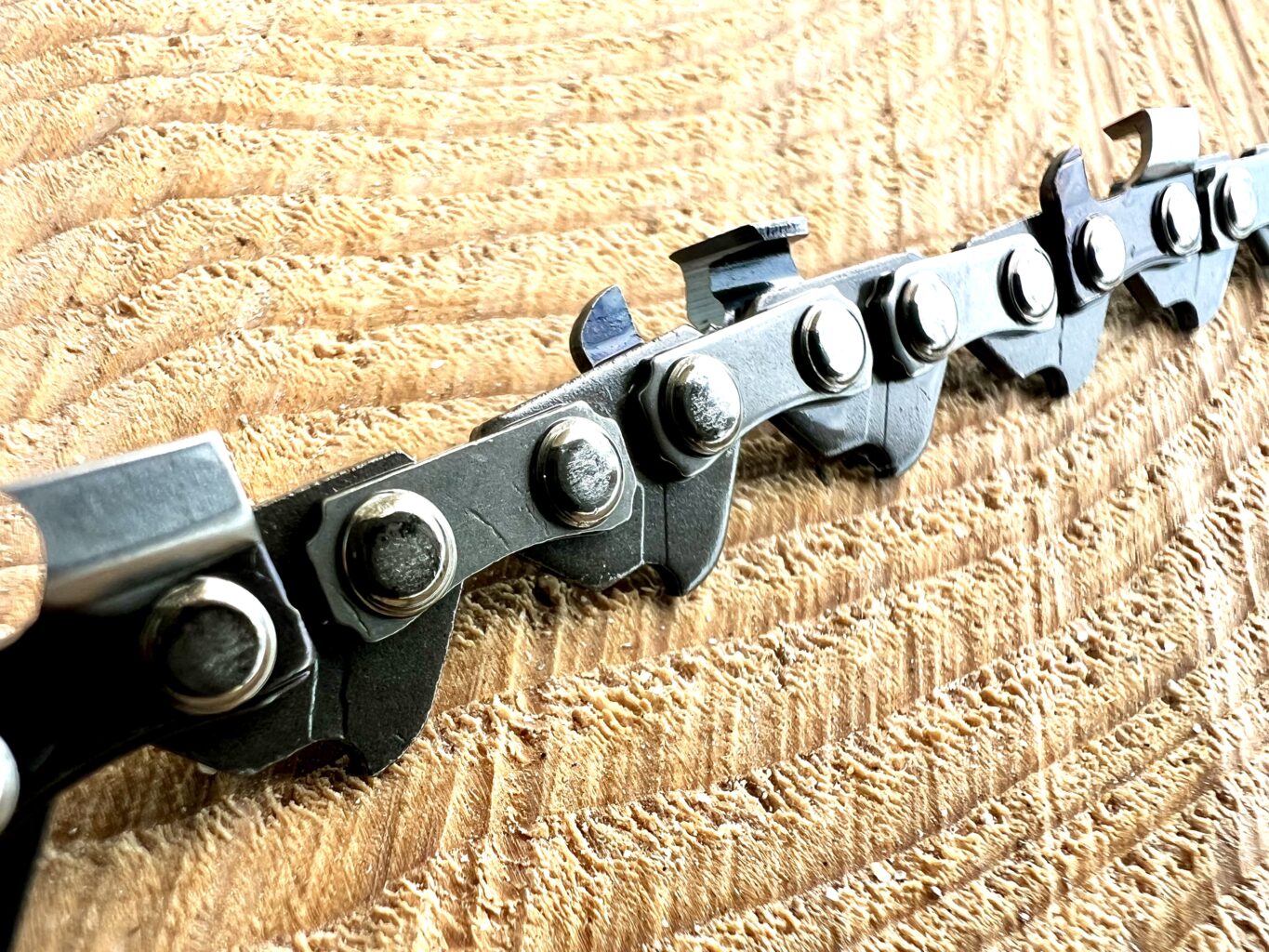 Panther Mini Chain Unguarded Chisel