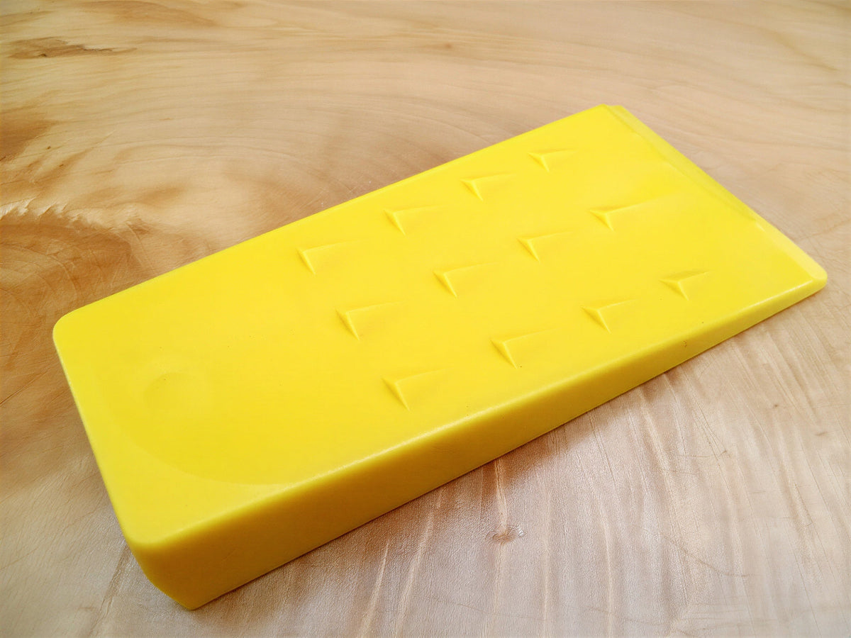 23560 Oregon Plastic Wedge 10 inch 25cm