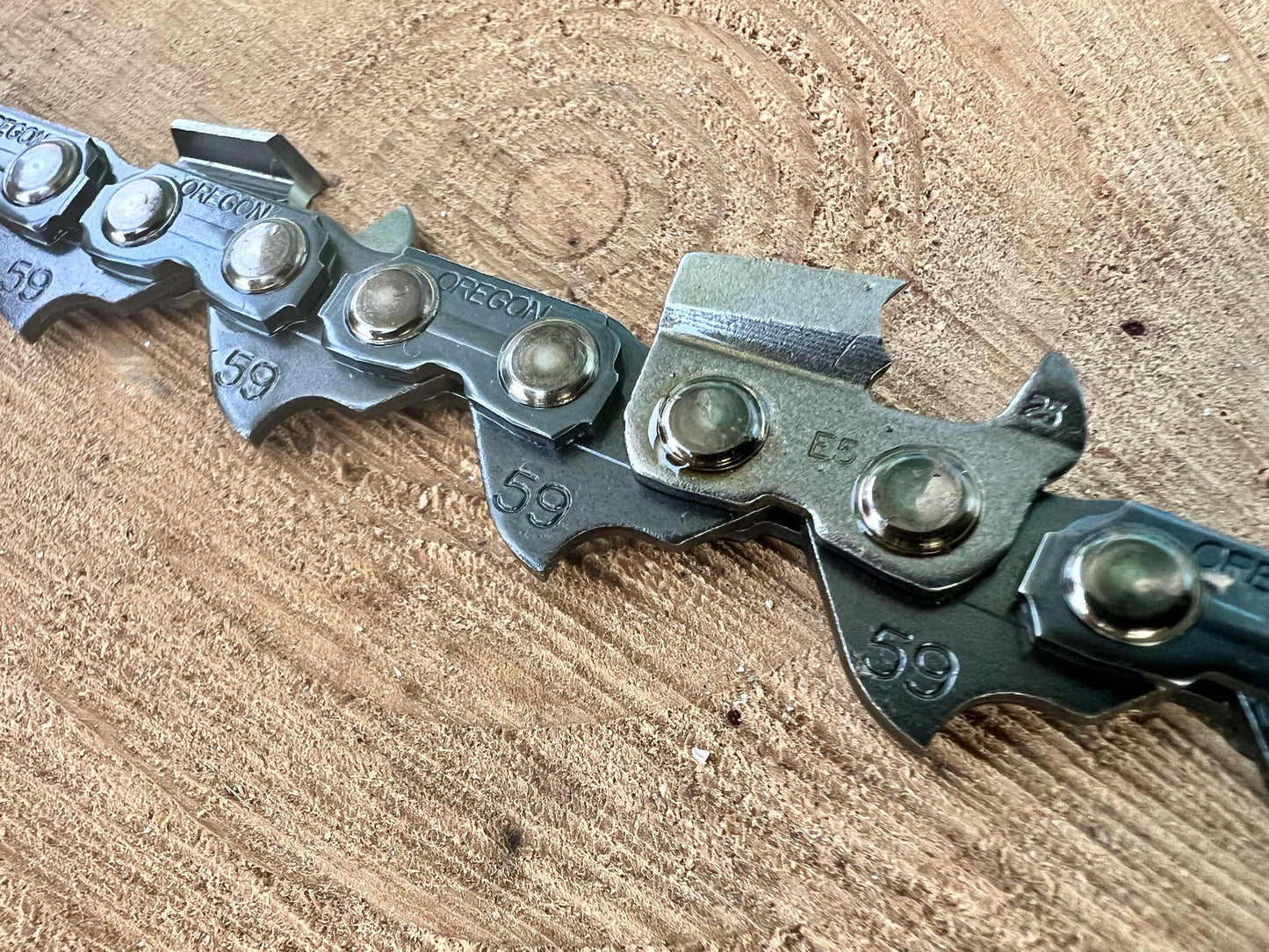 59L071E Oregon Full Chisel .404 .063 1.6mm 71 drive links