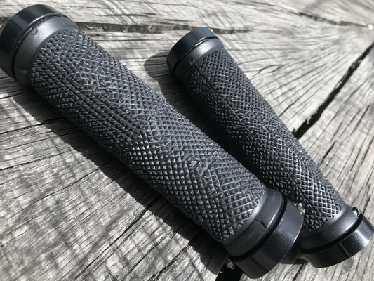 Uprated black handle for Granberg mills