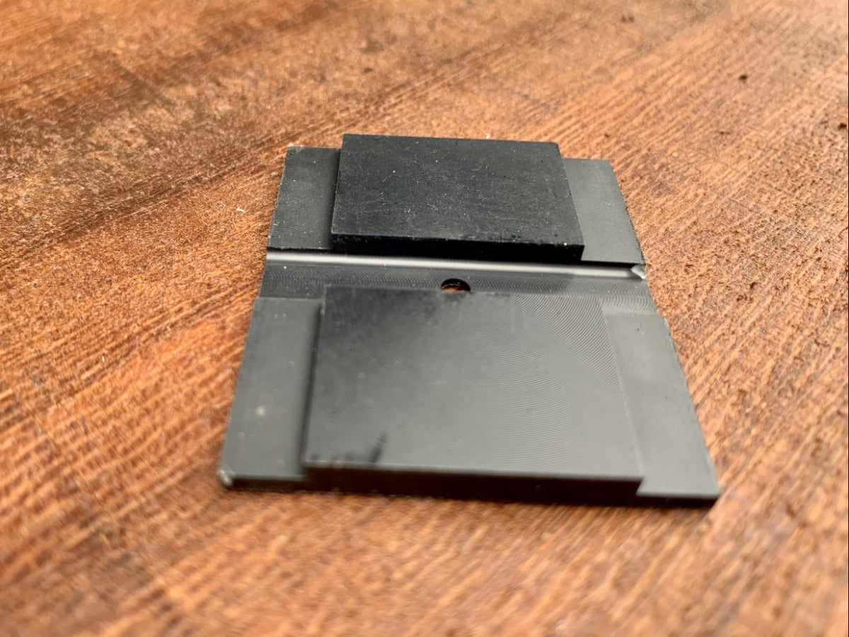 CM029 Plastic Insert for Black Rack Bracket