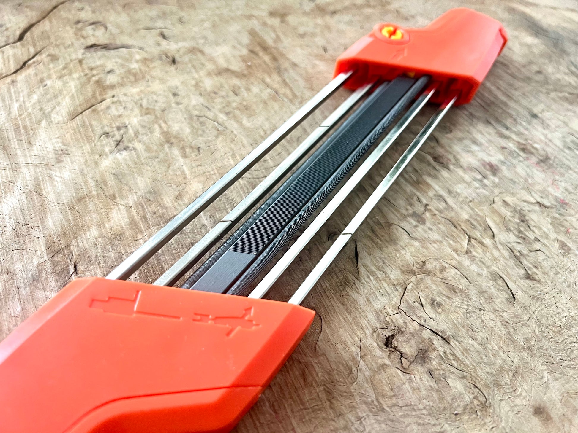 Lazy File 4.0mm 5/32 inch  Sharpens 1/4 & 3/8 Lo Pro Chains