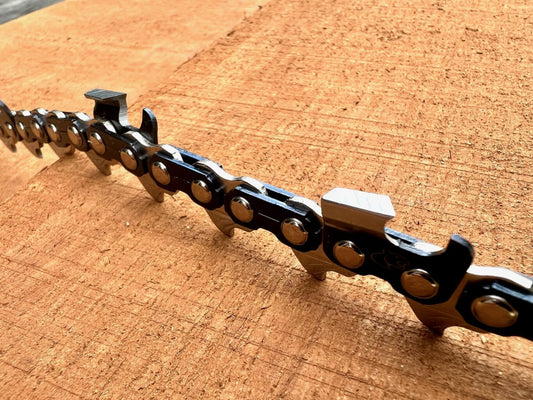 P-3/8-063-FSL-72 Panther Full Skip Chisel 3/8 .063[1.6mm] 72 drive links