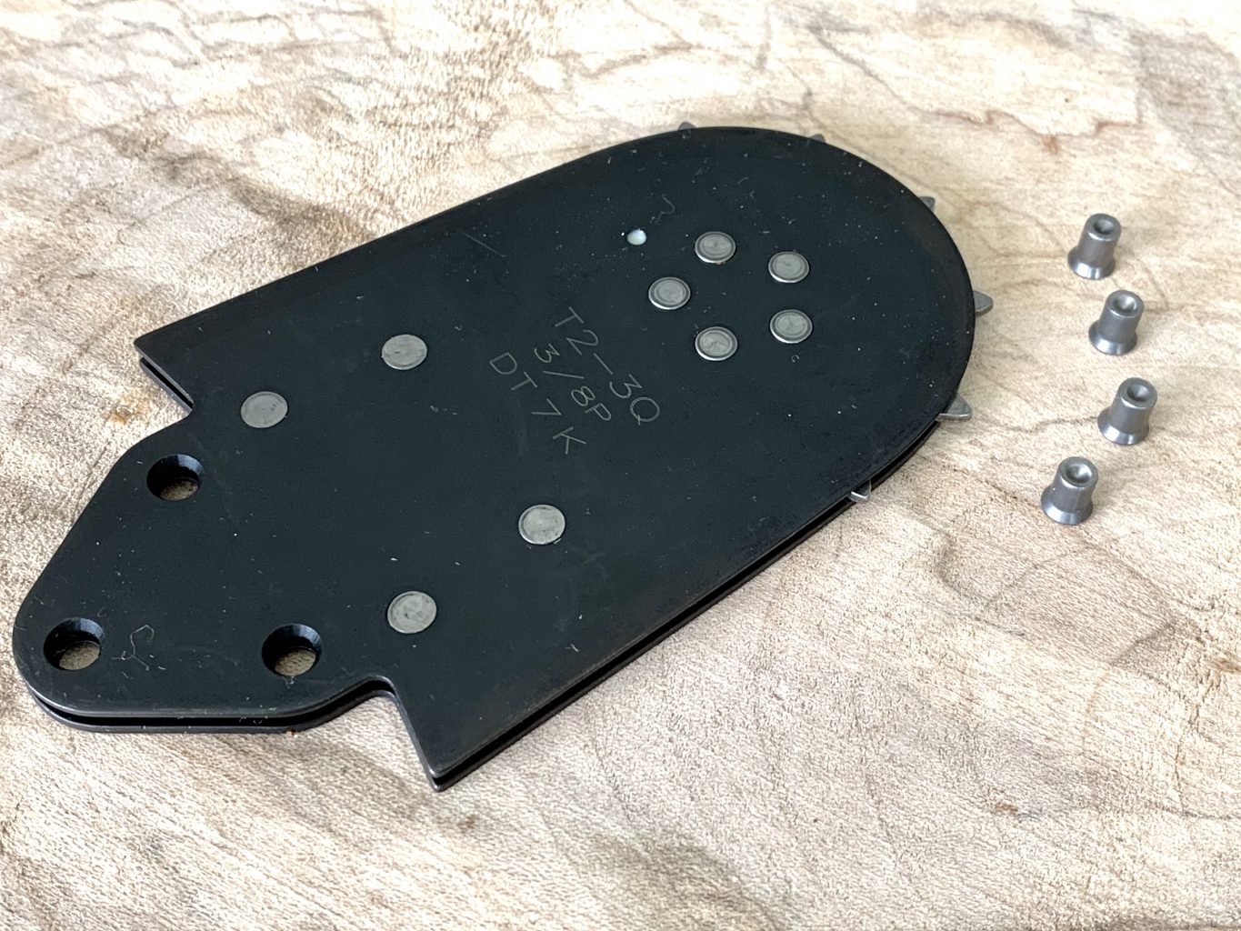 T2-3Q Sugihara 3/8 .063 Spare nose Sprocket Includes Rivets