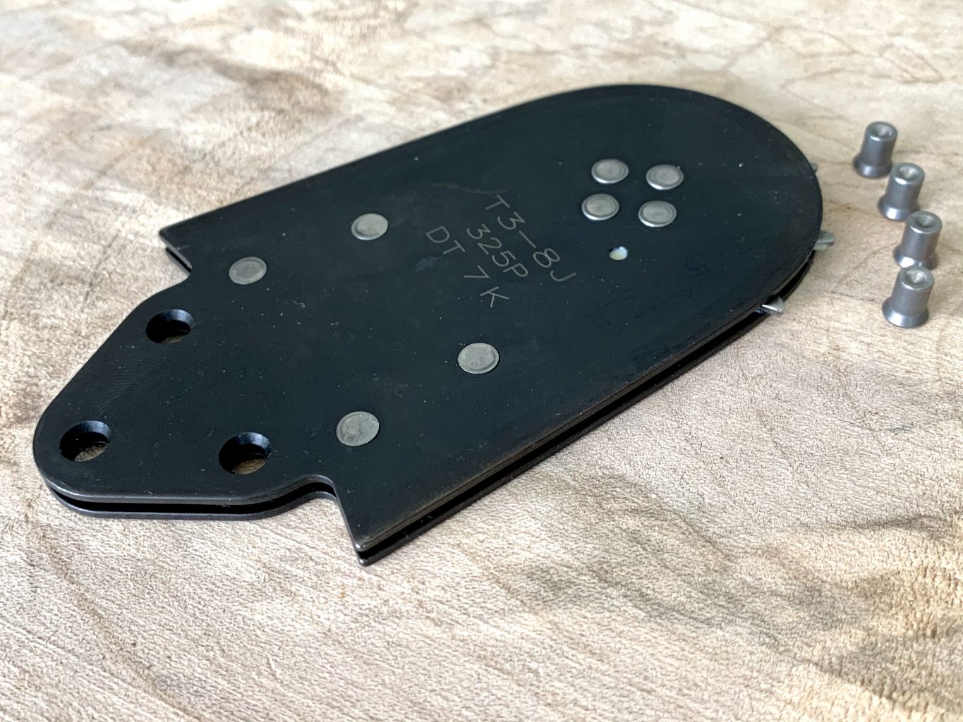 T3-8J Sugihara .325 .058 Spare nose Sprocket Includes Rivets