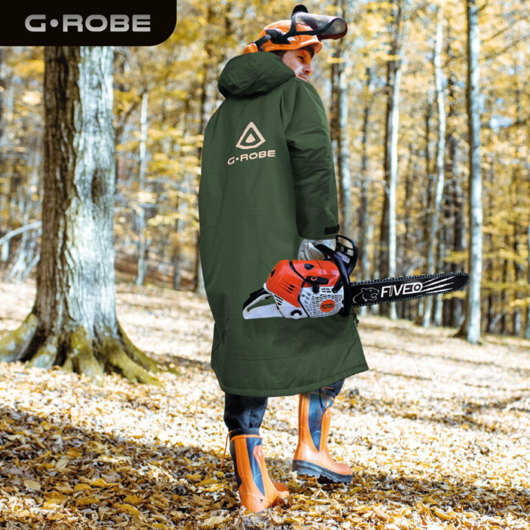 G-Robe-The-ultimate-outdoor-coat-Forest-Green-02